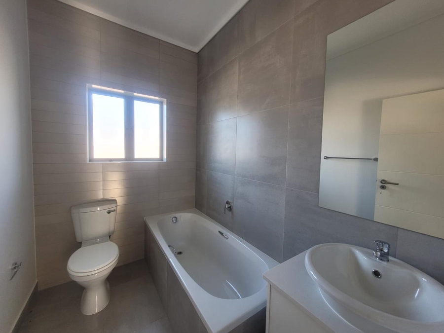 3 Bedroom Property for Sale in Mooikloof Country Estate Western Cape